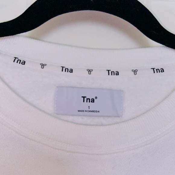 ❌SOLD❌Aritzia TNA Cozy Fleece Boyfriend Crop - Picture 8 of 10